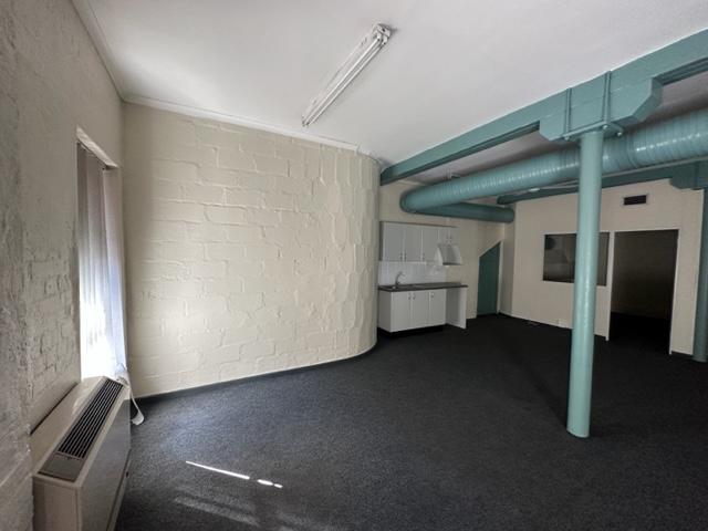 To Let commercial Property for Rent in Mowbray Western Cape